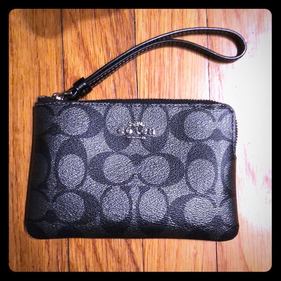 Coach Handbags - Coach Wristlet Signature black/smoke